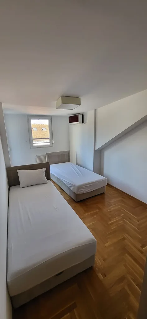 Tremezo Penthouse - Apartmani Novi Sad
