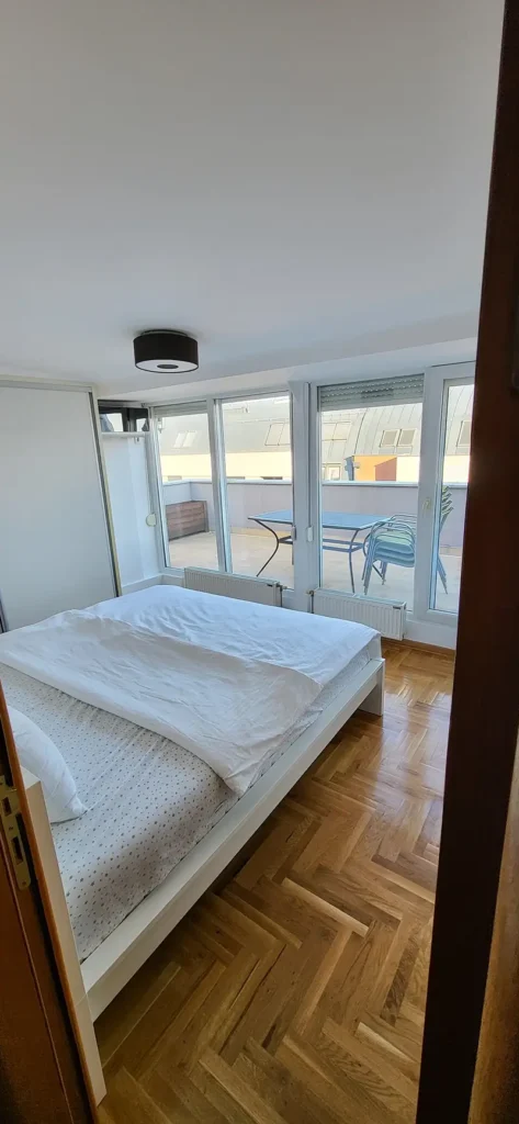 Tremezo Penthouse - Apartmani Novi Sad
